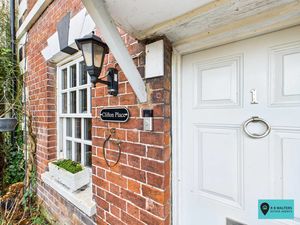 Entrance - click for photo gallery